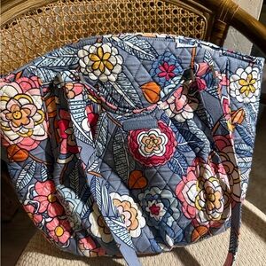 Vera Bradley Floral Quilted Insulated Bag